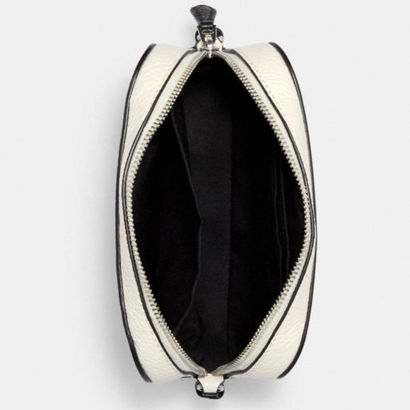 ✖️SOLD✖️🖤🤍Coach Mini Camera Bag In Colorblock🤍 - Picture 3 of 4